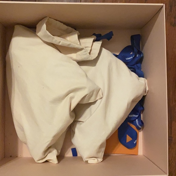 Authentic Louis Vuitton Star Trail Ankle Boot✨ - Picture 6 of 16